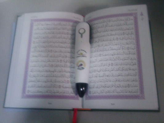 Mini USB recitación, traducción Qaida Nourania, Bukhari, Tajweed 4 GB Digital Quran pluma
