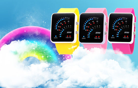 Black 12 / 24 Hour LED Digital Wrist Watch Alloy Case For Teenage