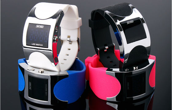 Customized Teenage Digital Wrist Watch Black Band With LED Movement