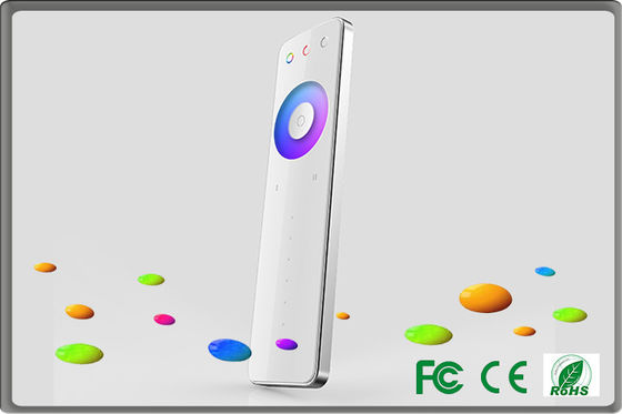 das Beleuchten, Farben der Steuer-villia Gegensprechanlage verdunkelnd sieben, machen die Verdunkelung glatt