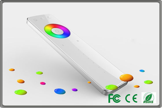 das Beleuchten, Farben der Steuer-villia Gegensprechanlage verdunkelnd sieben, machen die Verdunkelung glatt