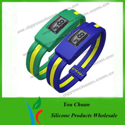 Orologio dello ione di energia del silicone di modo per l'uomo, donne, orologio sportivo del silicone