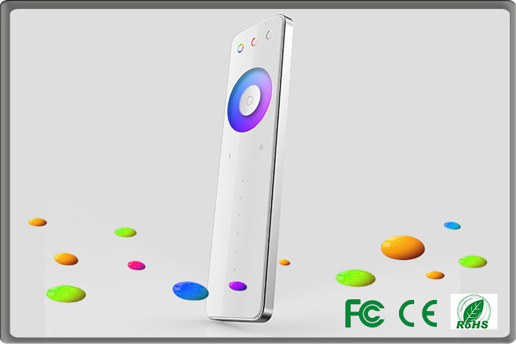 das Beleuchten, Farben der Steuer-villia Gegensprechanlage verdunkelnd sieben, machen die Verdunkelung glatt