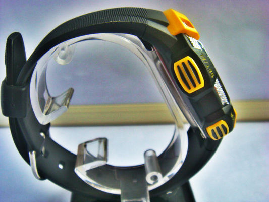 Round Sporty Mens Quartz Digital Watch With 24 World Time Zone